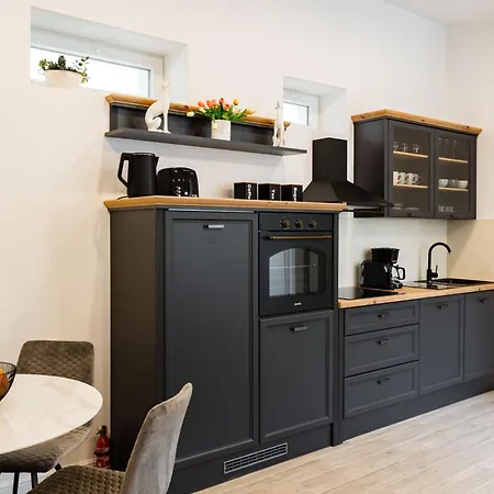 Luxury Center House Apartment *